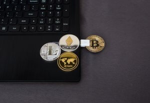 Crypto als Ripple, Ethereum, Litecoin en Bitcoin kun je online kopen.
